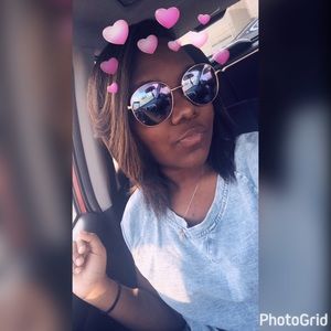 Meet your Posher, Jasmine